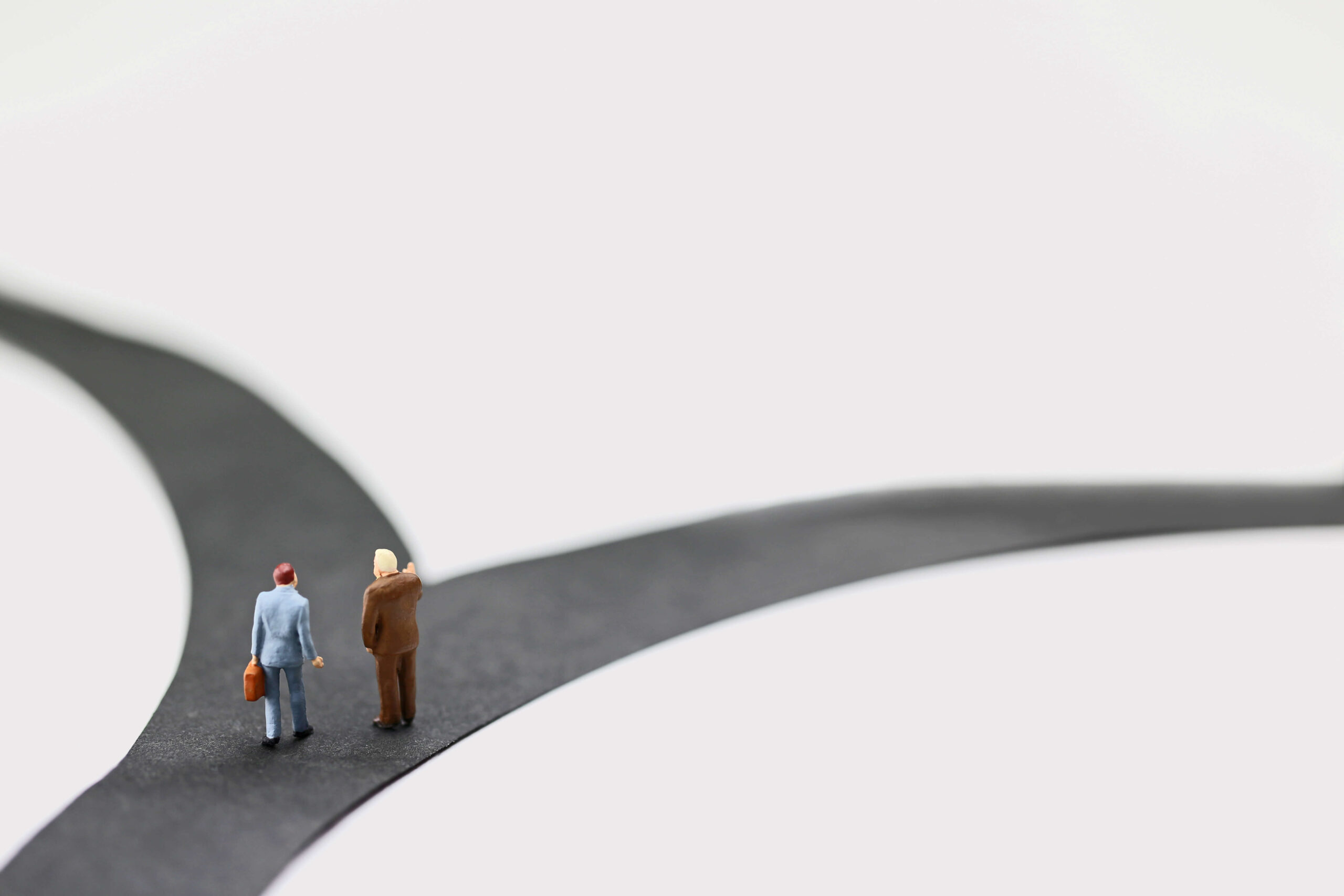 人生を「終わり」から考えるという選択 ―― 縁ディングノートが、これからの生き方を支える理由 ――